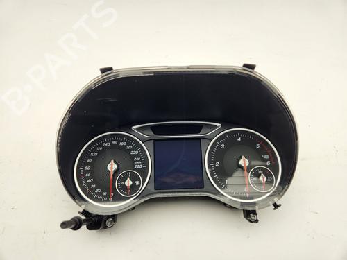 Used Instrument cluster Instrument cluster MERCEDES-BENZ B-CLASS Sports Tourer (W246, W242) [2011-2018] 33957381 33957381