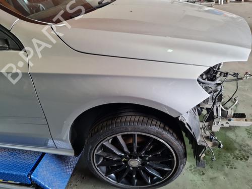 right-front-fenders-mercedes-benz-a-class-w176-2012-2013-2014-2015-2016-2017-2018-37198862 main image
