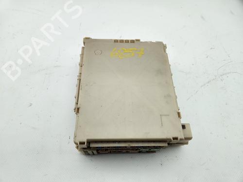 Used Fuse box Fuse box PEUGEOT 108 1.2 (82 hp) 33869368 33869368