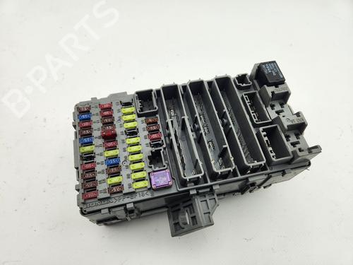 Fuse box HONDA CR-V III (RE_) 2.2 i-CTDi 4WD (RE6) | BP31965852E1