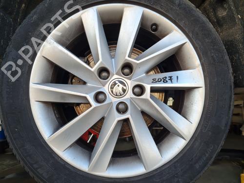 Used Rim SKODA SUPERB III Estate (3V5) 2.0 TDI (150 hp) 31189437