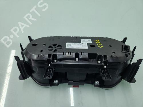 Instrument cluster VW TOURAN (5T1)  | BP25771813C47 
