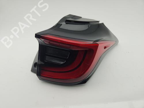 Højre baglygte Højre baglygte TOYOTA YARIS (_P21_, _PA1_, _PH1_) 1.5 (MXPA11) (125 hp) 37015948 37015948