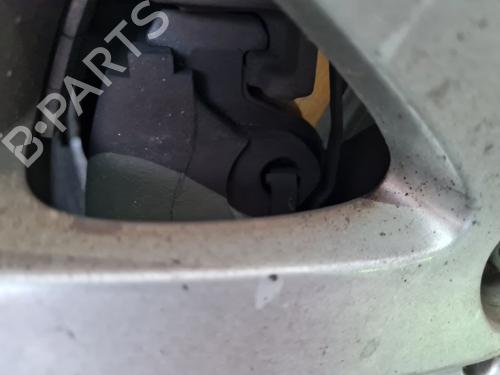 Used Right front brake caliper BMW 3 (E46) 320 d (150 hp) 21653077