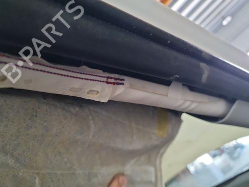 right-curtain-airbag-toyota-yaris-_p21_-_pa1_-_ph1_-2020-36992101 main image