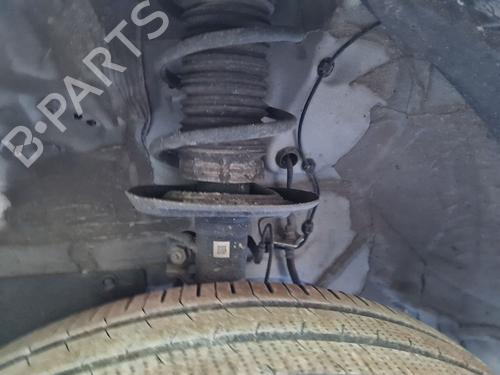 left-front-shock-absorber-toyota-yaris-_p21_-_pa1_-_ph1_-2020-36992104 main image