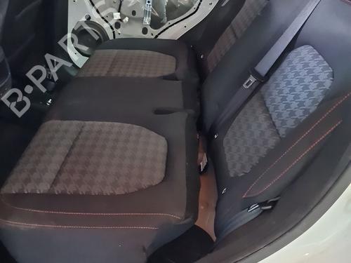 Used Rear seat Rear seat 38107549 38107549
