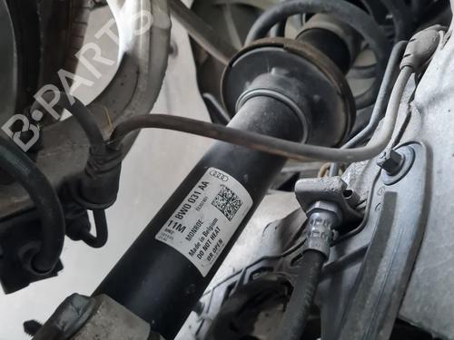 Used Left front shock absorber AUDI A4 B9 Avant (8W5, 8WD) 30 TDI (122 hp) 31589893