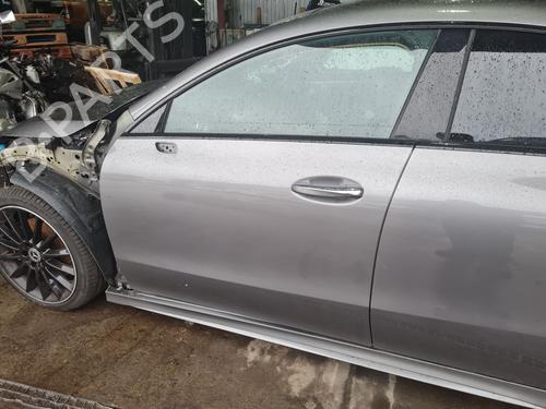 Used Left front door Left front door MERCEDES-BENZ CLA (C118) CLA 200 d 4-matic (118.313) (150 hp) 31792625 31792625