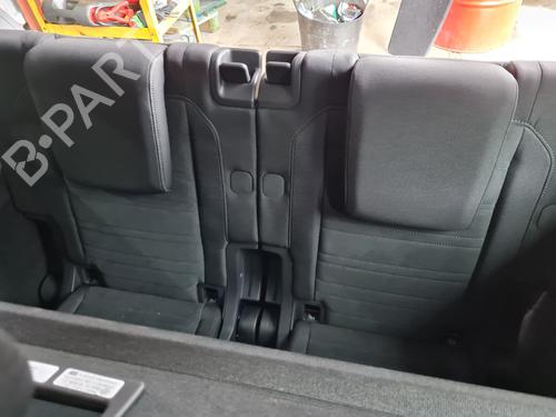 Used Rear seat (3rd row) VW TOURAN (5T1) [2015-2026]  31809572