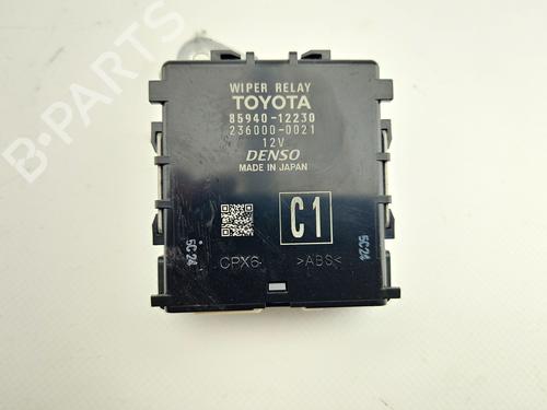 Used Electronic module Electronic module TOYOTA COROLLA Saloon (_E21_) 1.8 VVTi Hybrid (ZWE211) (122 hp) 39950279 39950279