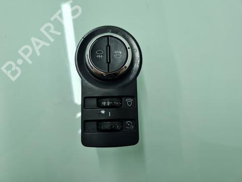 Used Headlight switch CHEVROLET CRUZE (J300) [2009-2025]  21641392