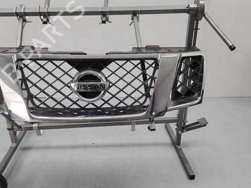 Used Grille Grille NISSAN PATHFINDER III (R51) [2005-2026] 36161989 36161989