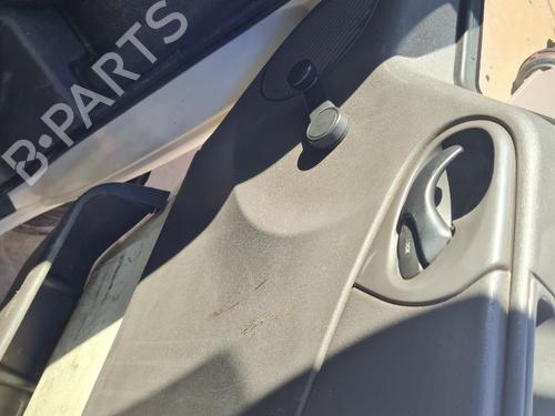 Used Front right window mechanism Front right window mechanism FORD TRANSIT Van (FA_ _) 2.4 TDE (125 hp) 33215802 33215802