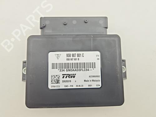 Used Electronic module Electronic module PORSCHE MACAN (95B) 2.9 GTS (95BBL1) (380 hp) 40072415 40072415