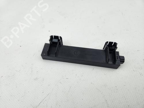Used Antenna/Base Antenna/Base VW MULTIVAN T7 (STM, STN) 1.4 eHybrid (218 hp) 32444898 32444898