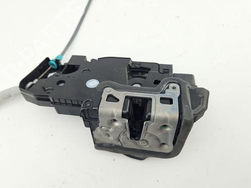 front-right-lock-mercedes-benz-a-class-w177-2018-37270459 main image