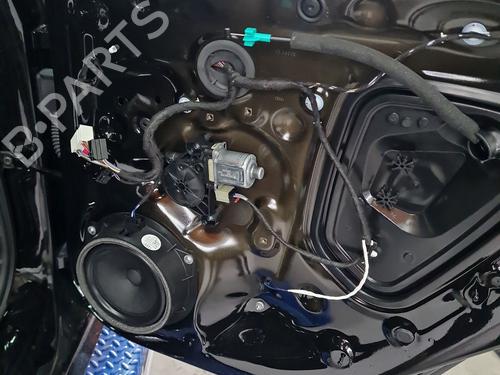 Used Rear right window mechanism Rear right window mechanism 38542309 38542309