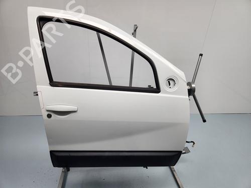 right-front-door-dacia-duster-hs_-2010-2011-2012-2013-2014-2015-2016-2017-2018-21767979 main image