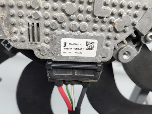 Radiator fan JAGUAR F-PACE (X761) 2.0 Ti4 AWD | BP31094309M35 - Image 3