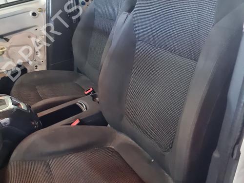 Used Left front seat Left front seat PEUGEOT 5008 (0U_, 0E_) 1.6 HDi (114 hp) 36665329 36665329