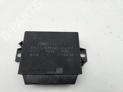 Used Electronic module RENAULT MEGANE III Hatchback (BZ0/1_, B3_) 1.5 dCi (BZ09, BZ0D, BZ1W, BZ29, BZ14) (110 hp) 30574122
