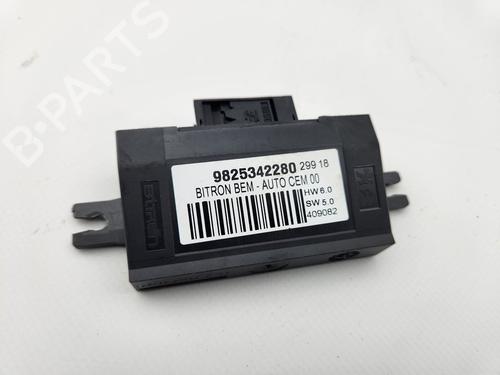 Elektronisk modul PEUGEOT 5008 II (MC_, MJ_, MR_, M4_) [2016-2025]  29722865