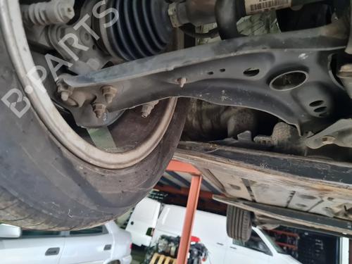 right-front-suspension-arm-vw-golf-vii-5g1-bq1-be1-be2-2012-2013-2014-2015-2016-2017-2018-2019-2020-2021-21656367 main image