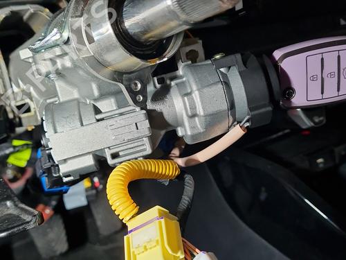 electronic-module-kia-stonic-yb-2017-37991870 main image
