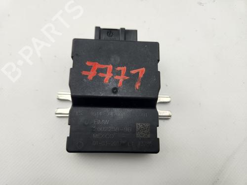 Used Electronic module Electronic module BMW 1 (F20) 118 d (150 hp) 30469168 30469168