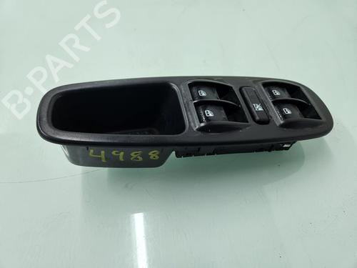 Used Left front window switch FIAT 500L (351_, 352_) 1.3 D Multijet (199LXY1A, 199LXY11) (84 hp) 24580016