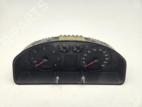 Used Instrument cluster VW TRANSPORTER T5 Bus (7HB, 7HJ, 7EB, 7EJ) [2003-2016]  31928638