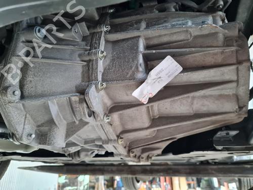 manual-gearbox-renault-megane-iv-hatchback-b9amn_-tl4087-2015-21655947 main image