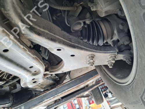 Used Left front suspension arm KIA SPORTAGE II (JE_, KM_) 2.0 CRDi (140 hp) 21653110