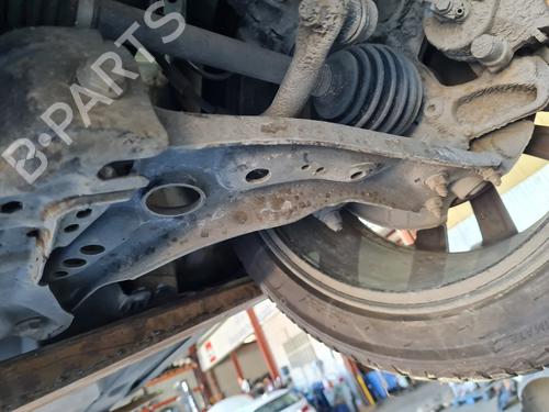 Used Left front suspension arm VW GOLF VII (5G1, BQ1, BE1, BE2) 1.6 TDI (105 hp) 21648668