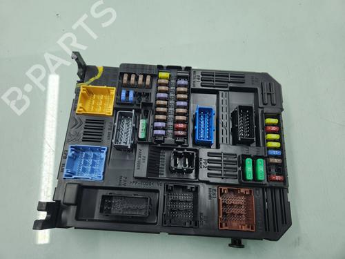 Fuse box PEUGEOT 3008 II SUV (MC_, MR_, MJ_, M4_) 1.5 BlueHDi 130 | BP24218202E1 