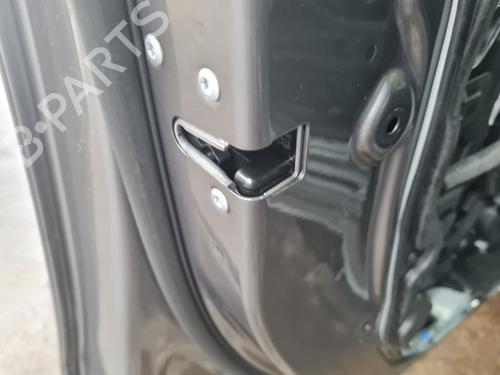 front-left-lock-mercedes-benz-cla-c118-2019-31594286 main image
