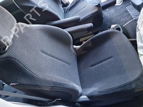 Used Right front seat CITROËN C4 Picasso I MPV (UD_) 2.0 HDi 138 (136 hp) 23228920