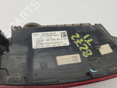 Left tailgate light SKODA OCTAVIA IV Combi (NX5, PV5) 2.0 TDi | BP35728659C79 - Image 5