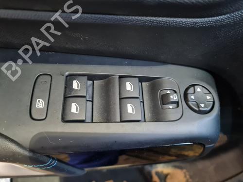 Used Left front window switch Left front window switch CITROËN C5 AIRCROSS (A_) 1.2 PureTech 130 (ARHNSJ) (131 hp) 23246745 23246745