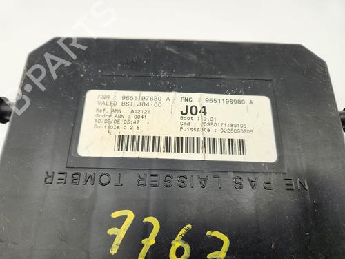 Fuse box PEUGEOT 307 Break (3E) 1.6 HDi 110 | BP29300577E1 