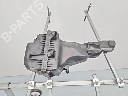 Used Air filter box Air filter box MAZDA 3 Hatchback (BP) 2.0 SKYACTIV-G M Hybrid (122 hp) 40255242 40255242