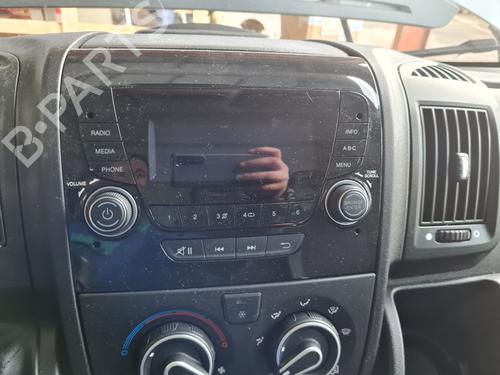 Used Radio PEUGEOT BOXER Van 2.2 BlueHDi 120 (120 hp) 29548011