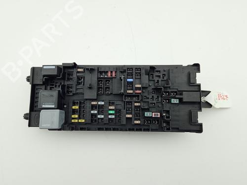 Used Fuse box Fuse box LAND ROVER DEFENDER Station Wagon (L663) D250 MHEV 4x4 (249 hp) 40292553 40292553