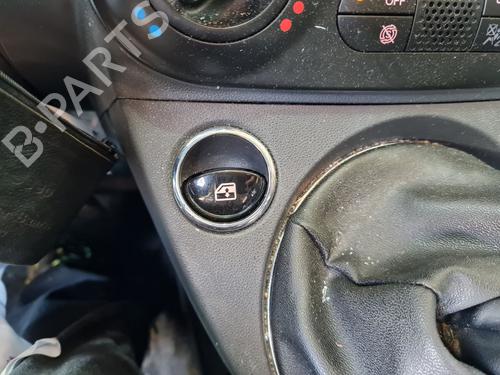 Used Left front window switch Left front window switch FIAT 500 (312_) 0.9 (312AXN1A) (80 hp) 29247074 29247074