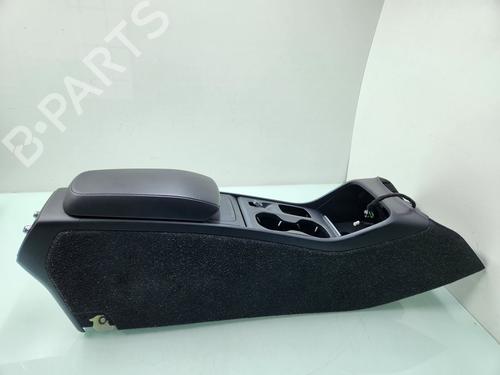 Used Middle console Middle console VOLVO XC40 (536) T3 (163 hp) 23041058 23041058