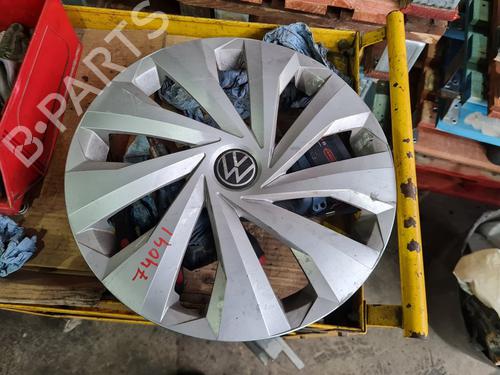 Used Hub cap VW POLO VI (AW1, BZ1, AE1) 1.0 TSI (95 hp) 25818096