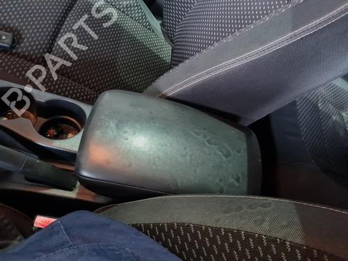 Used Armrest / Center console NISSAN QASHQAI / QASHQAI +2 I (J10, NJ10, JJ10E) [2006-2014]  21656709