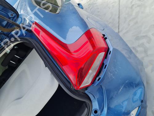 Used Right taillight VOLVO V40 Hatchback (525) D2 (120 hp) 21645773