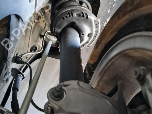 Used Left front shock absorber VW TOURAN (5T1) [2015-2026]  31809558